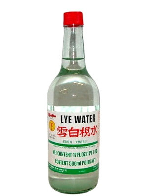Lye Water 500ml - MEE CHUN - Chinese Sauces & Seasonings - Chinese Food -  RaanThai Oriental Supermarket